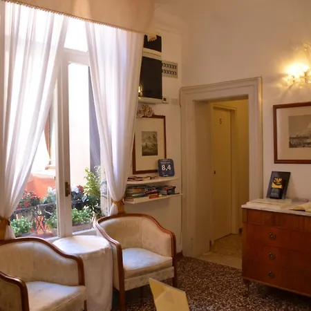 Hotell Casa Petrarca