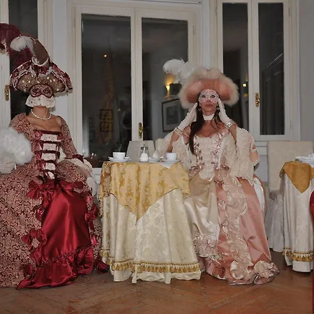 Szálloda Casa Petrarca *