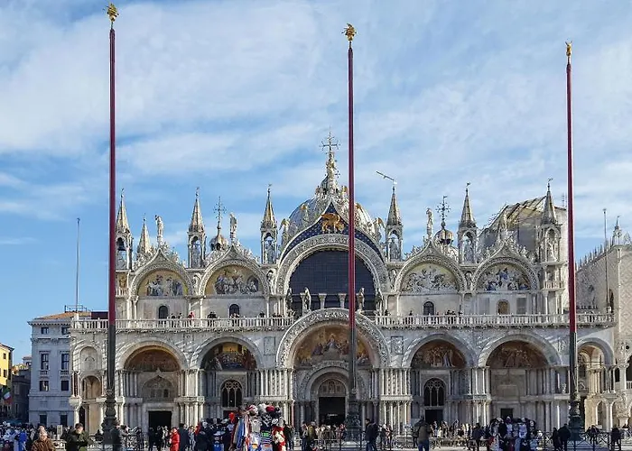 카사페트라르카 호텔