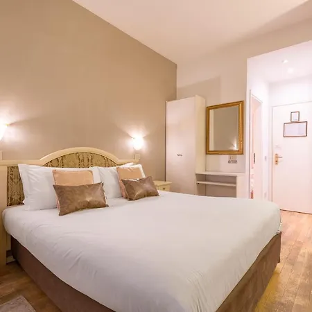 Casa Petrarca Hotel