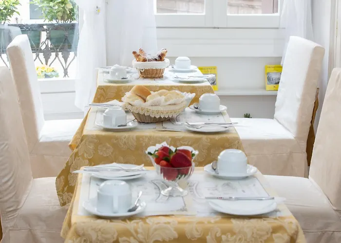 Hotel Casa Petrarca *